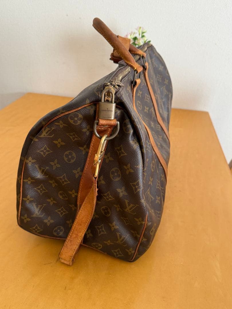 直営店購入ルイヴィトン　Louis Vuitton キーポル バンドリエール50