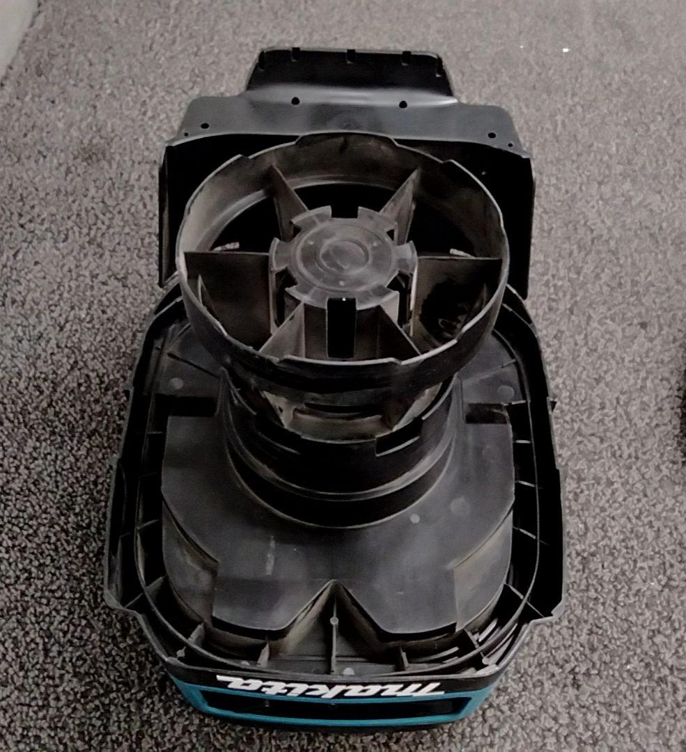 専用【美品】Makita VC860D 乾湿両用　ハイブリッド集じん機