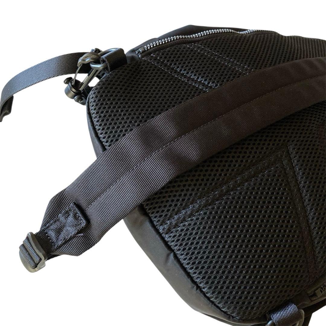 【1/23(金)22時終了】オニツカタイガー　MINI BACK PACK