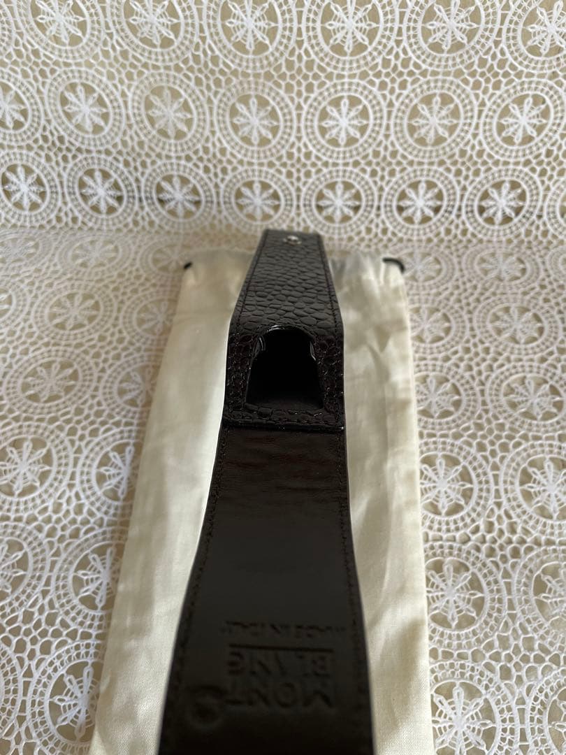 あつあか様　モンブラン ペンケース