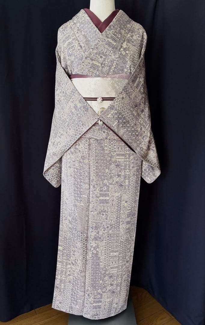 【更紗小紋】更紗切り嵌め　細やかな彫りのさまざまな柄　切り嵌め状に絶妙バランス