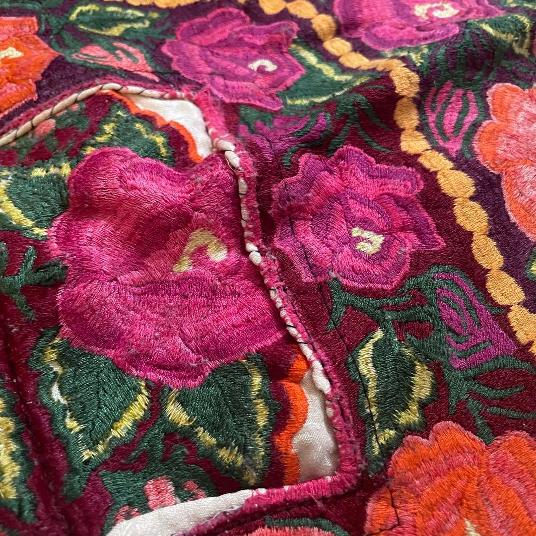 グアテマラ　刺繍　クッションカバー　② 丸　円形