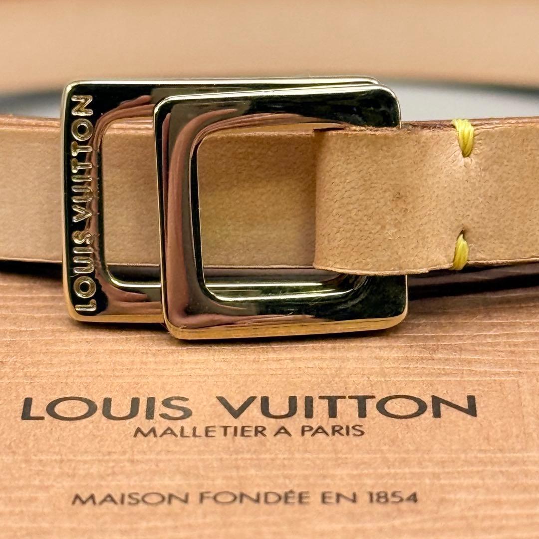 ルイヴィトン ヌメ革ベルト 細身