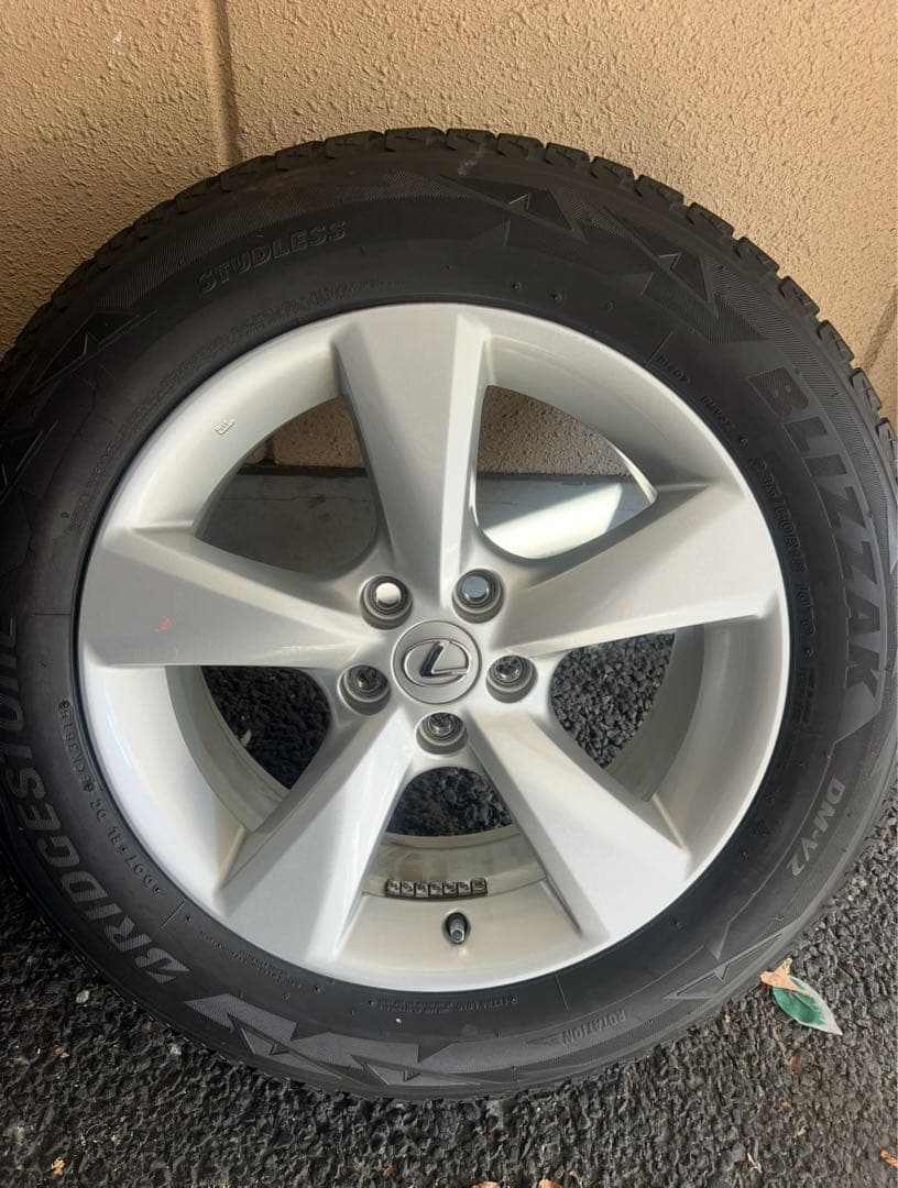 レクサス 初期 RX 18インチ タイヤつきホイール スタッドレス ブリヂストン