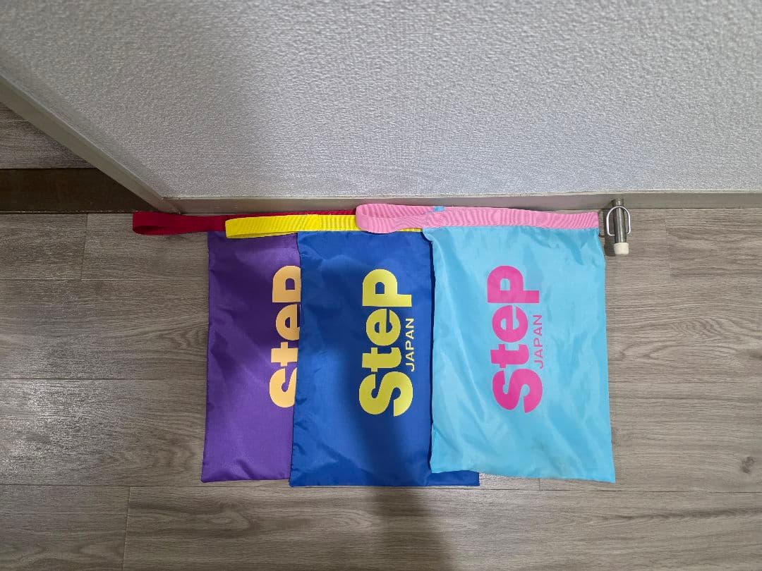 アディゼロ タクミセン10 27cm