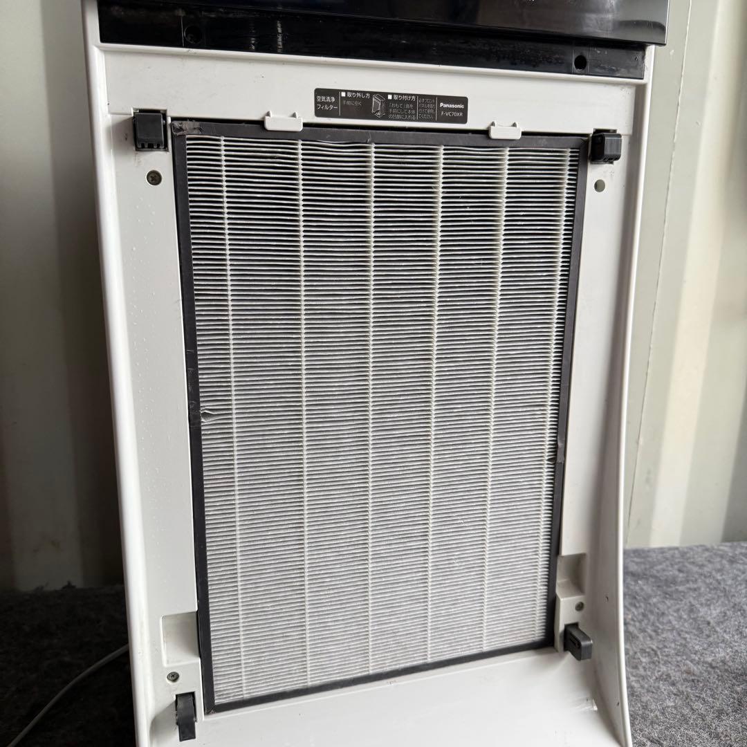JJ18激安早い者勝ち✨パナソニック 加湿空気清浄機 F-VC70XR
