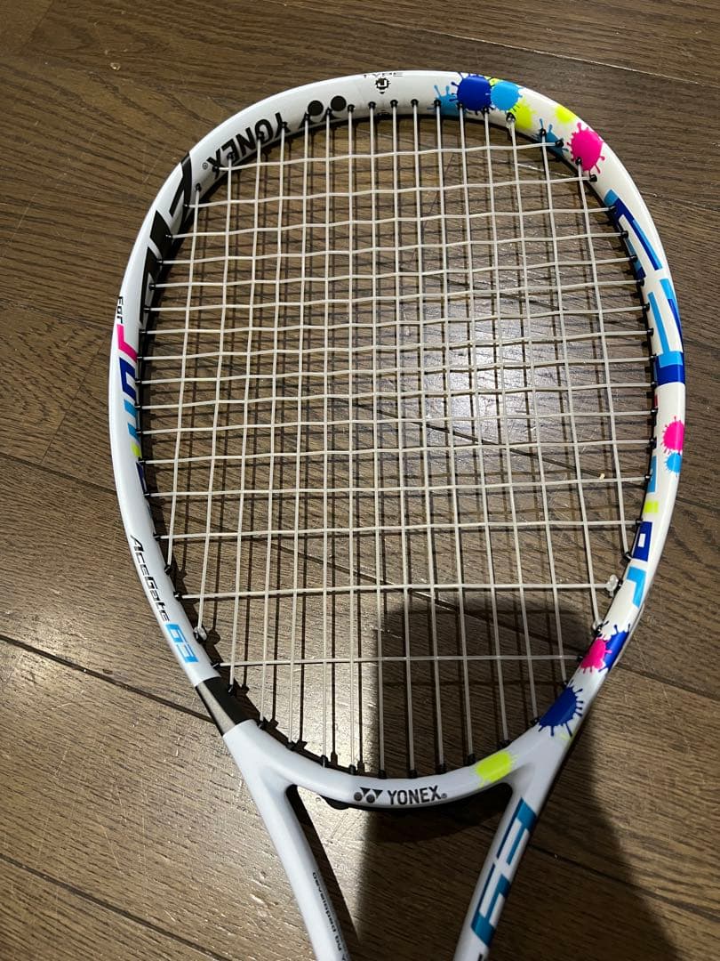 軟式テニス　ジュニア用と大人用