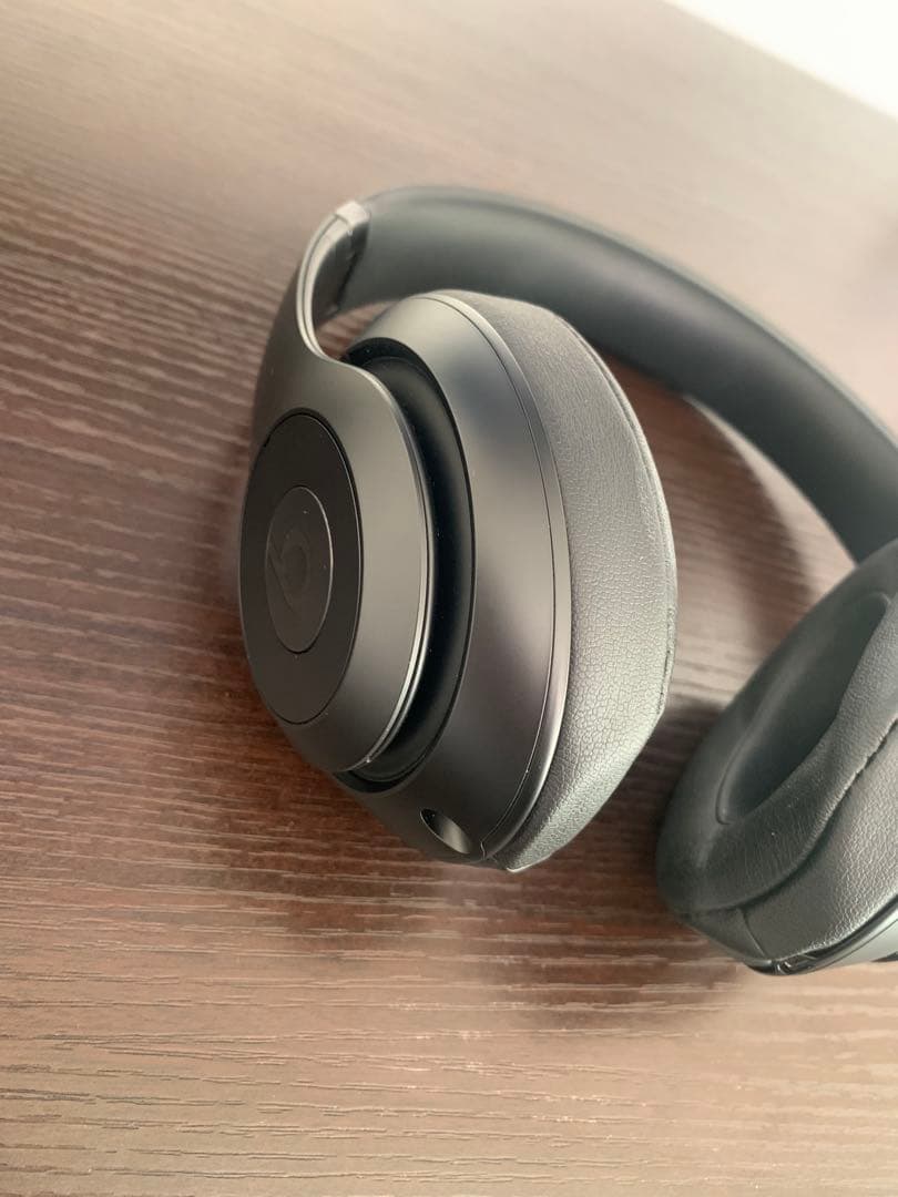 Beats Studio3 Wireless ヘッドフォン ほぼ未使用 美品