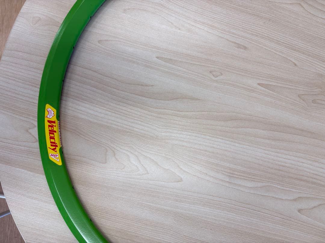 Velocity DEEP V 700C 32穴　緑色　リム