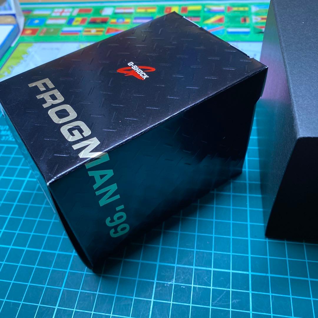 G-SHOCK FROGMAN'99 DW-8200BU-9AT 黒金蛙　カシオ