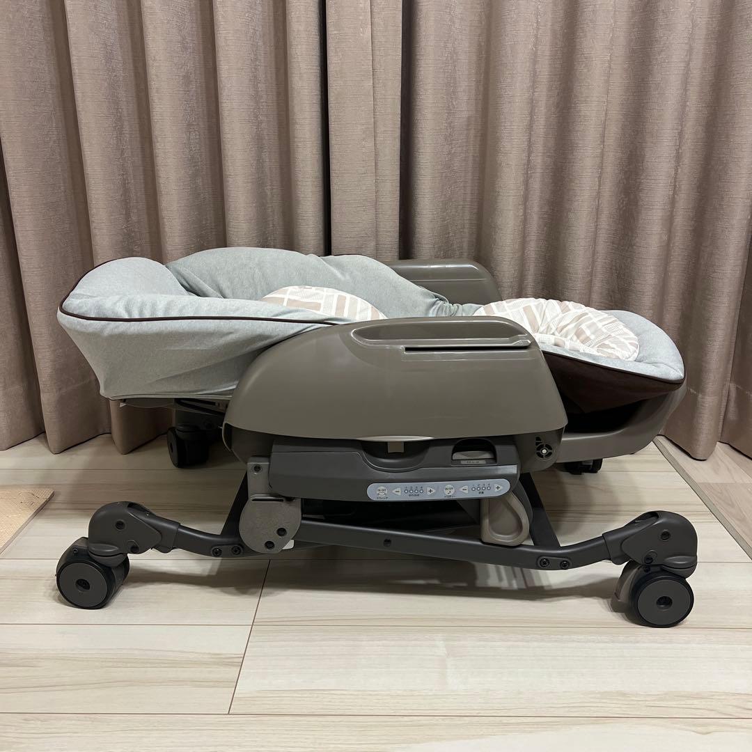 y*7様 Combi コンビ ネムリラ オート 電動タイプ ハイローチェア