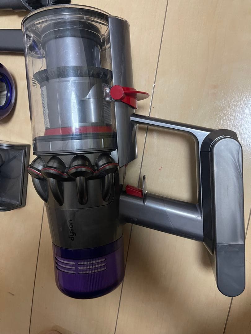 【美品)Dyson コードレスクリーナー V11 sv14エコーモード64分