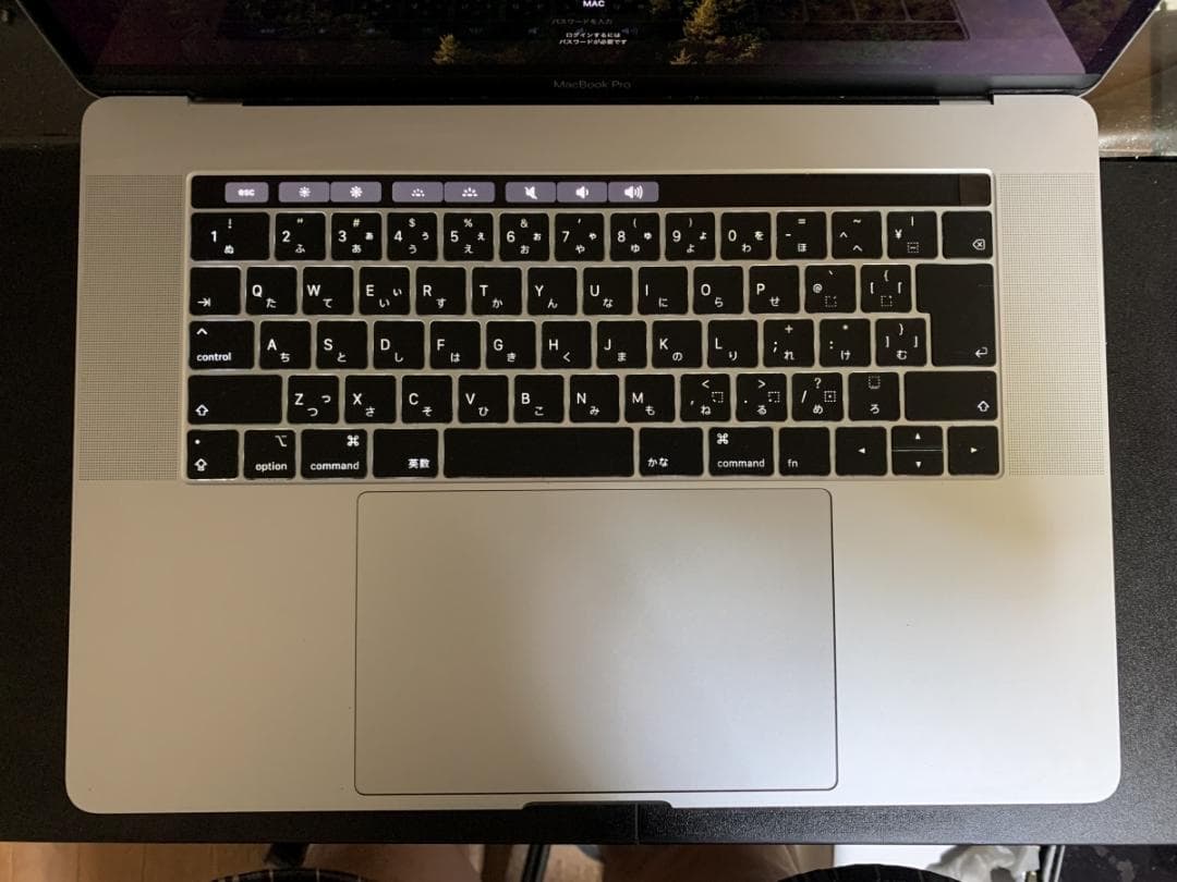美品 MacBook Pro A1990 2019 i7/16GB/256GB