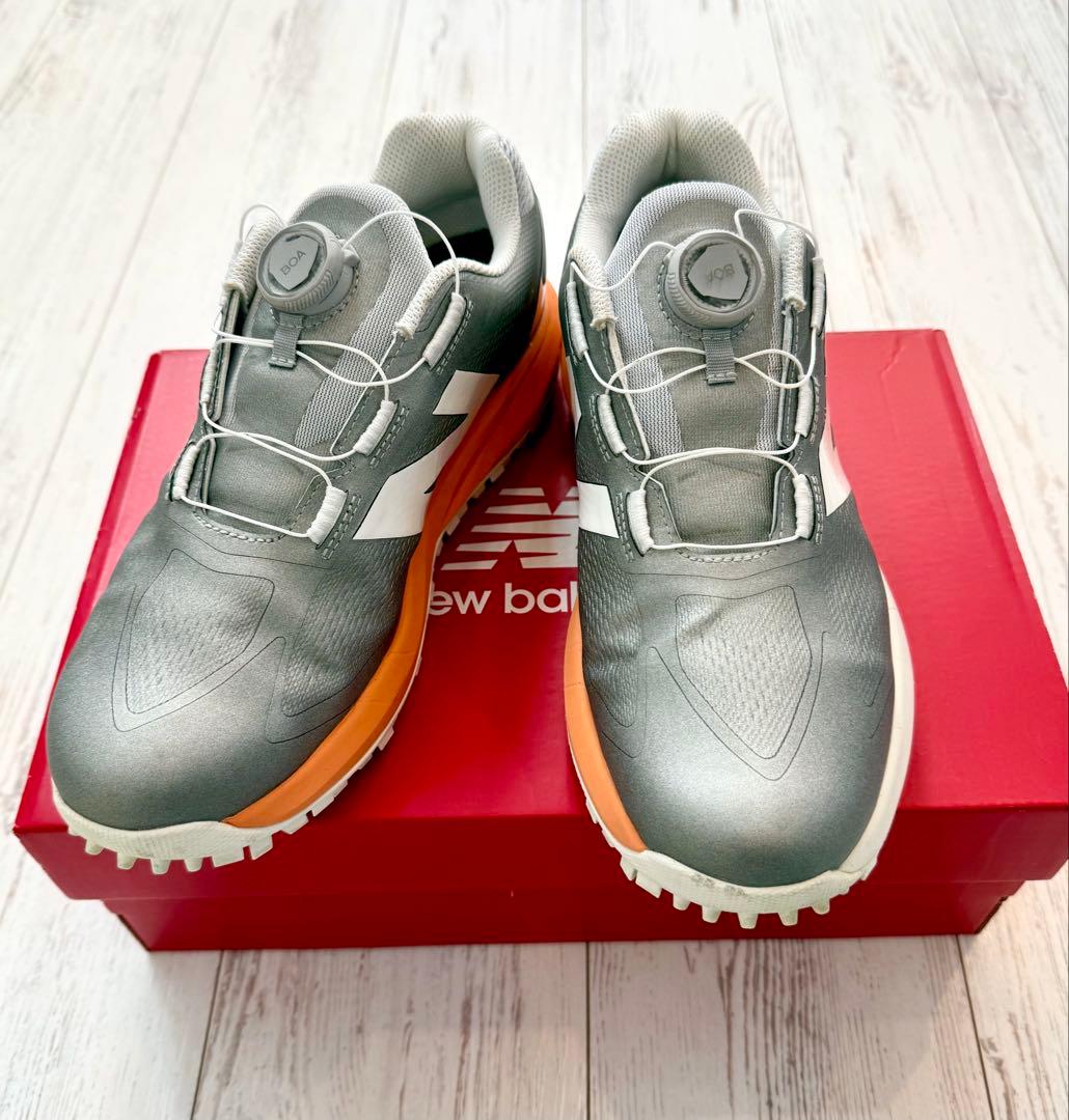 New Balance ゴルフシューズ シルバー/オレンジ