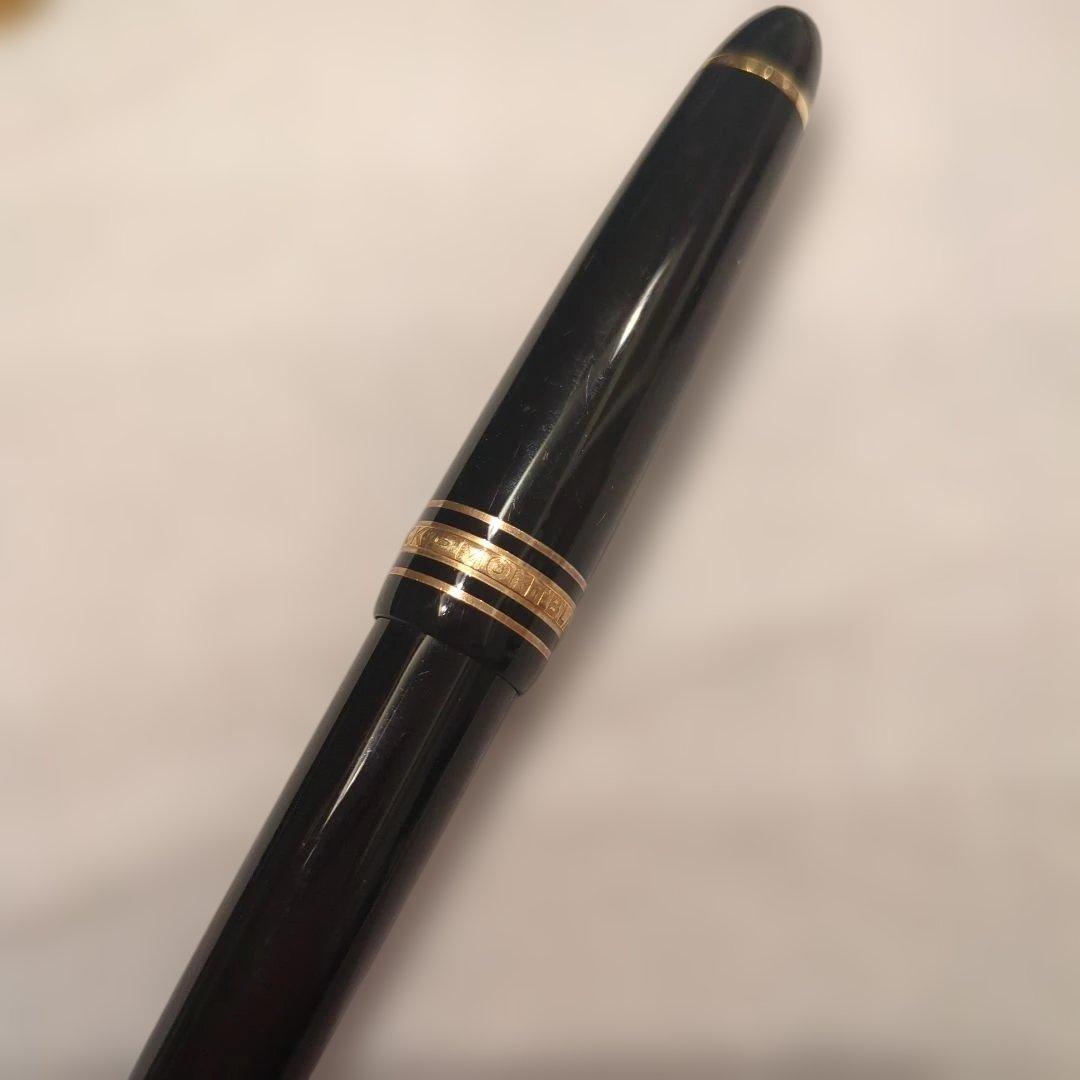 モンブラン　ボールペン 黒 ゴールド
