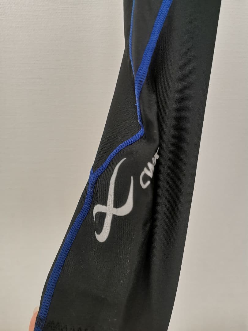 新品 CW-X ワコール メンズ スポーツタイツ、長袖シャツセット