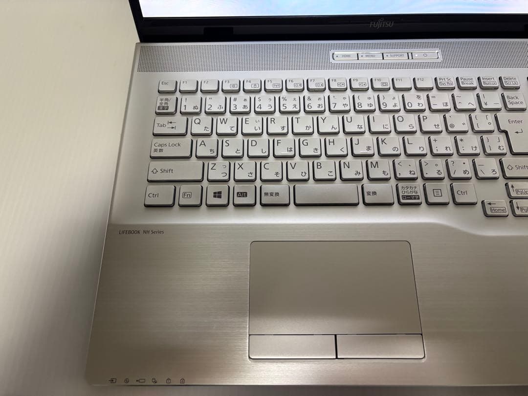 富士通 FMVN77E3G 17.3インチ ノート パソコン4700U 8GB