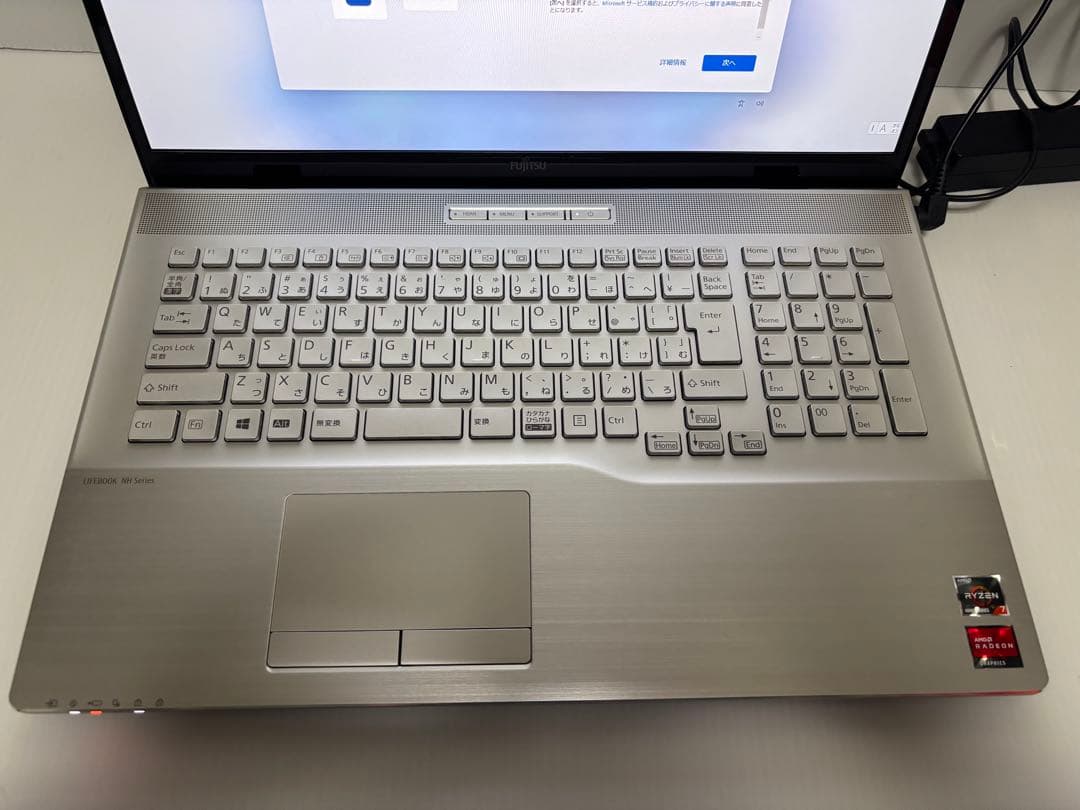 富士通 FMVN77E3G 17.3インチ ノート パソコン4700U 8GB