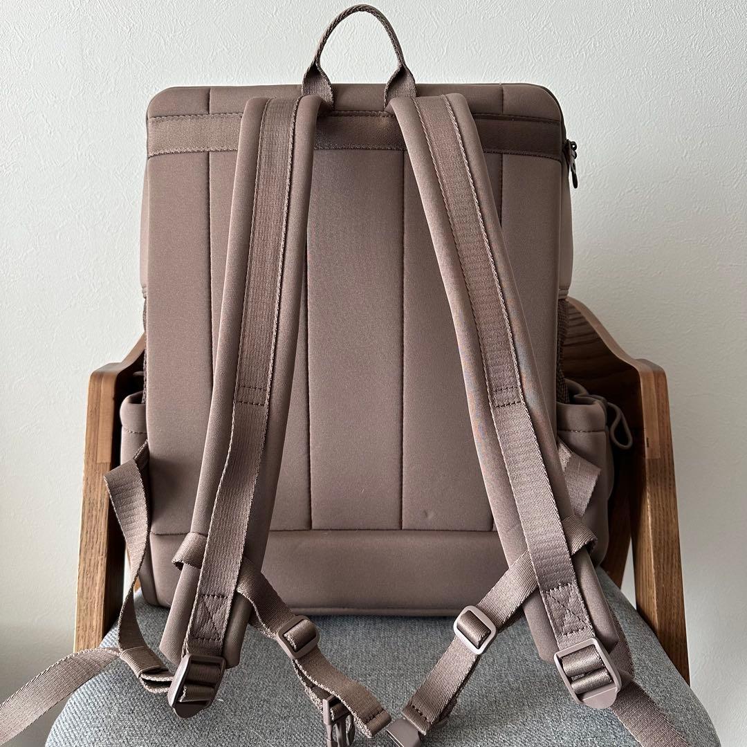 【美品・希少なLサイズ】ネオプレーンバックパックキャリー