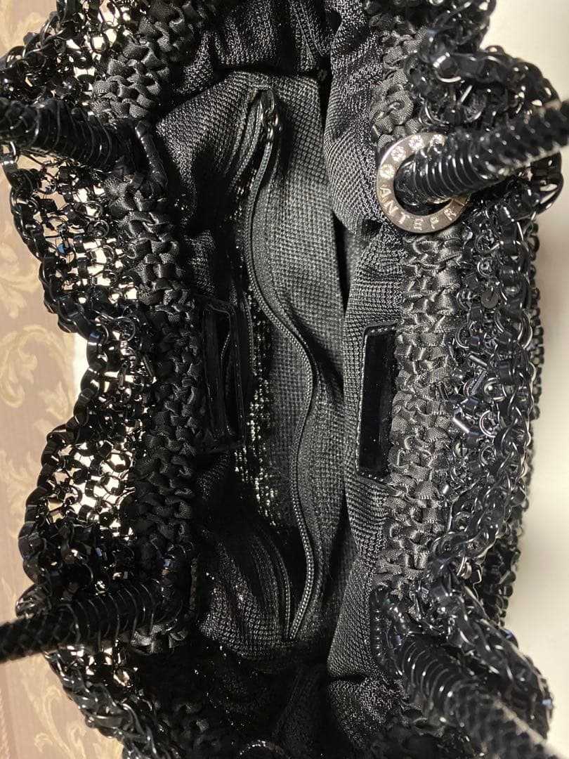 最終極美品正規現行品アンテプリマ　ワイヤーグリッター　ブラック　バッグ