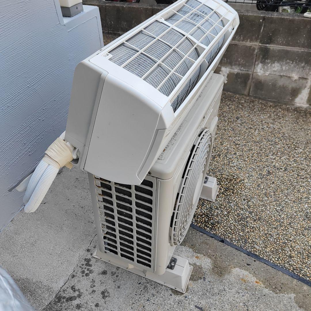日立 6畳用 ルームエアコン白くまくん RAS-A22C 福岡県より