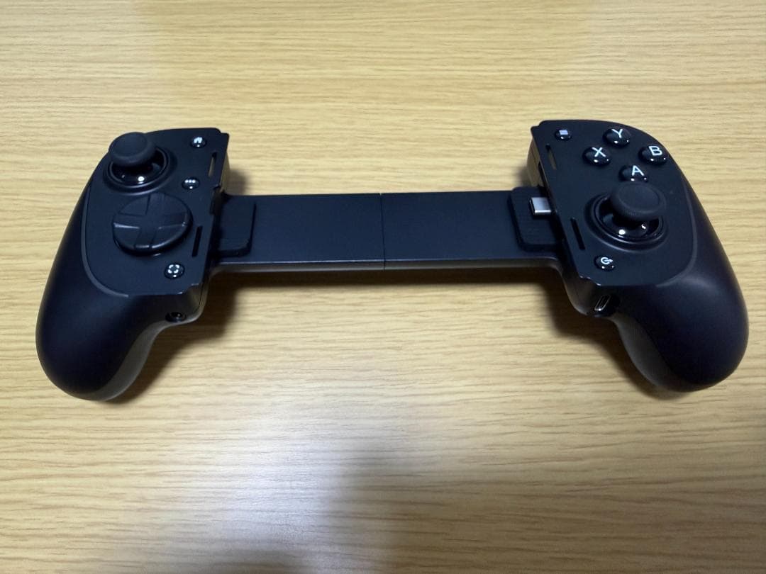 【美品】Razer Kishi Ultra USB-C ゲームコントローラー