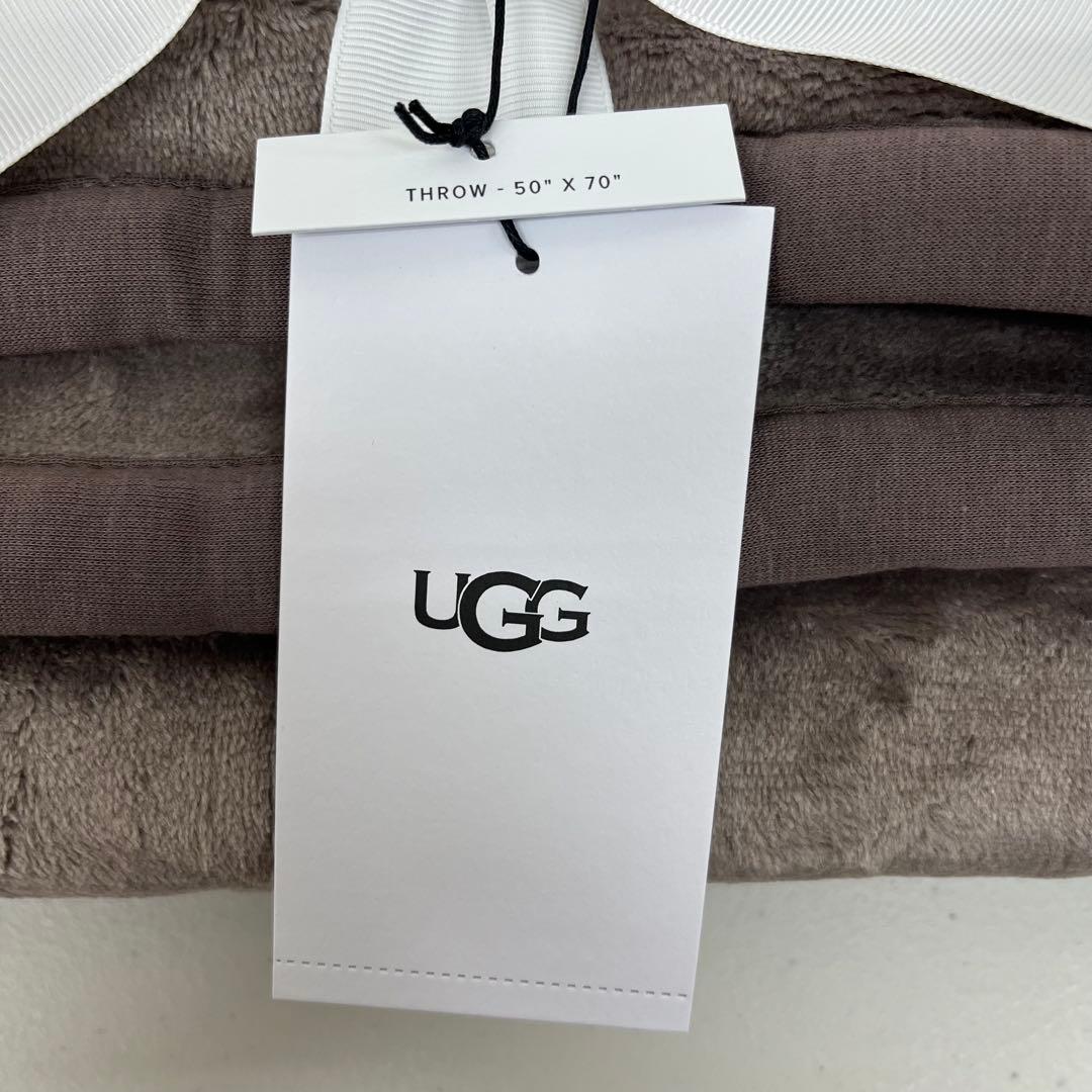 UGG ダッフィールド THROW II ブランケット 127×178cm