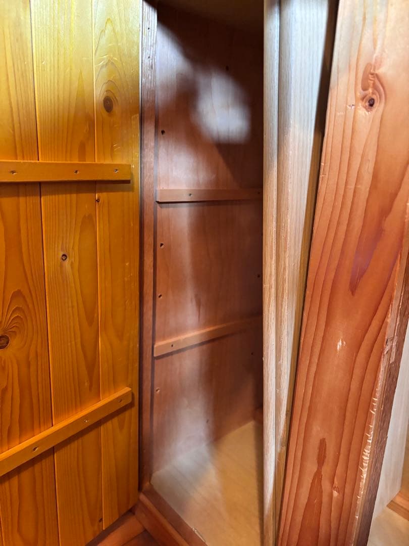 アンティーク調　家具　戸棚　吊り戸棚　収納家具