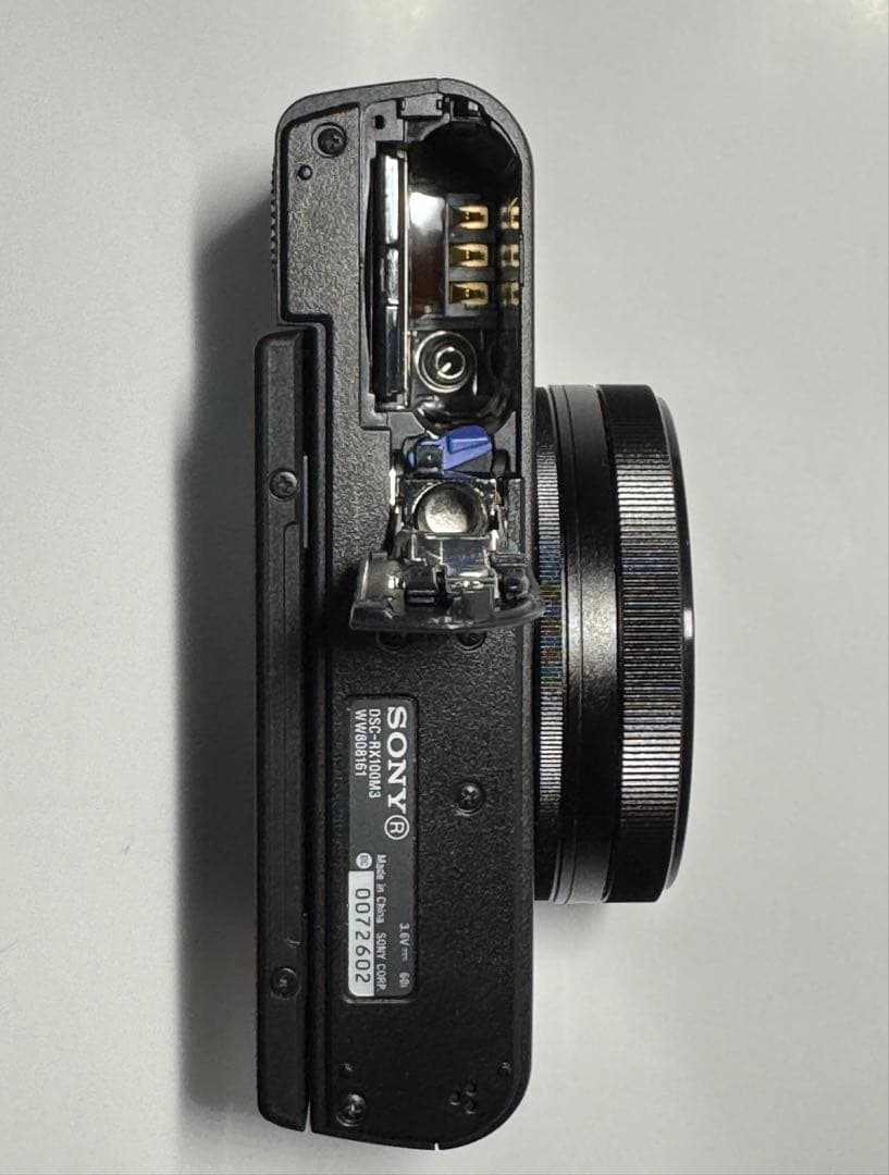 デジタルカメラ SONY cyber shot DSC RX100M3