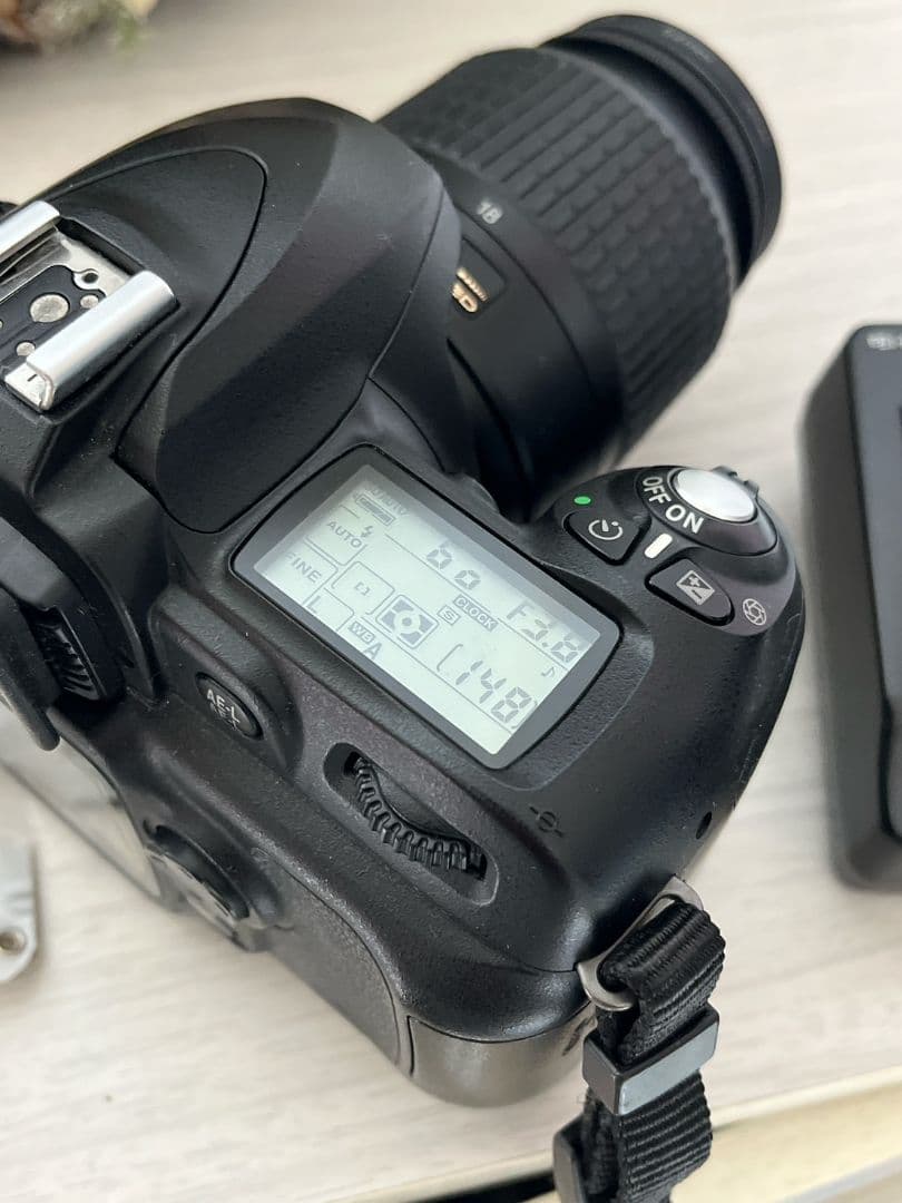 み*ぺ様 Nikon D50 　デジタル一眼レフカメラ【初心者対応】三脚&箱付き