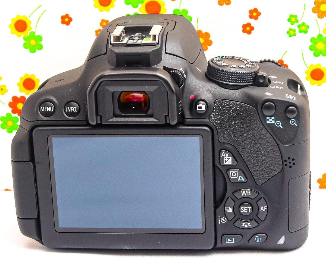 美品 キャノン Canon Kiss X7i☆高倍率レンズ付☆スマホに転送☆