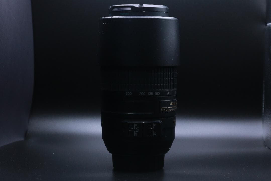 望遠レンズ NIKON DX AF-S 55-300mm F4.5-5.6G