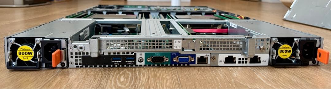 サーバー NEC Express5800 / R120g-1E N8100-2428Y