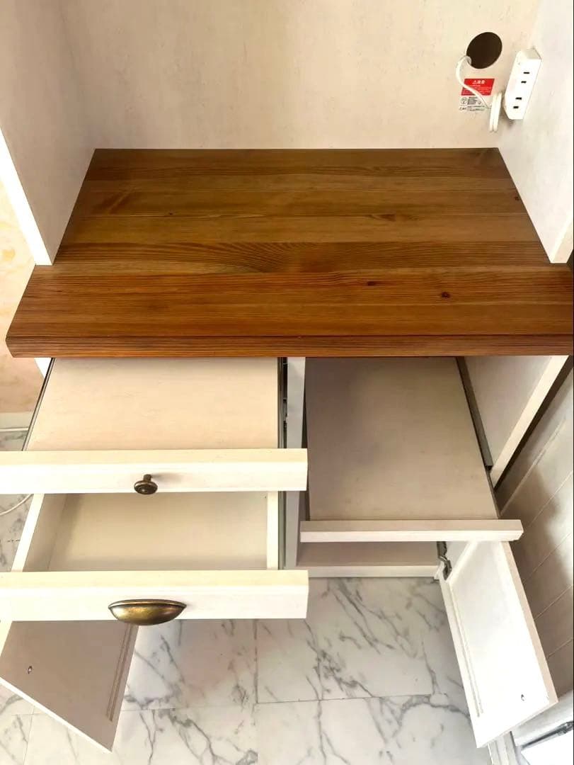 専用です☆食器棚　フレンチカントリー ビーカンパニー　クリチコ