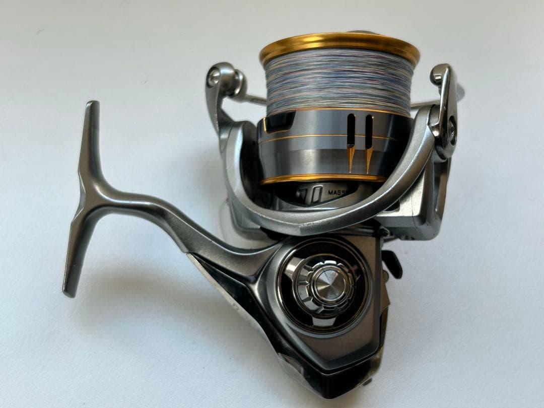 ♦︎①FREAMS LT 5000S-CXH スピニングリール