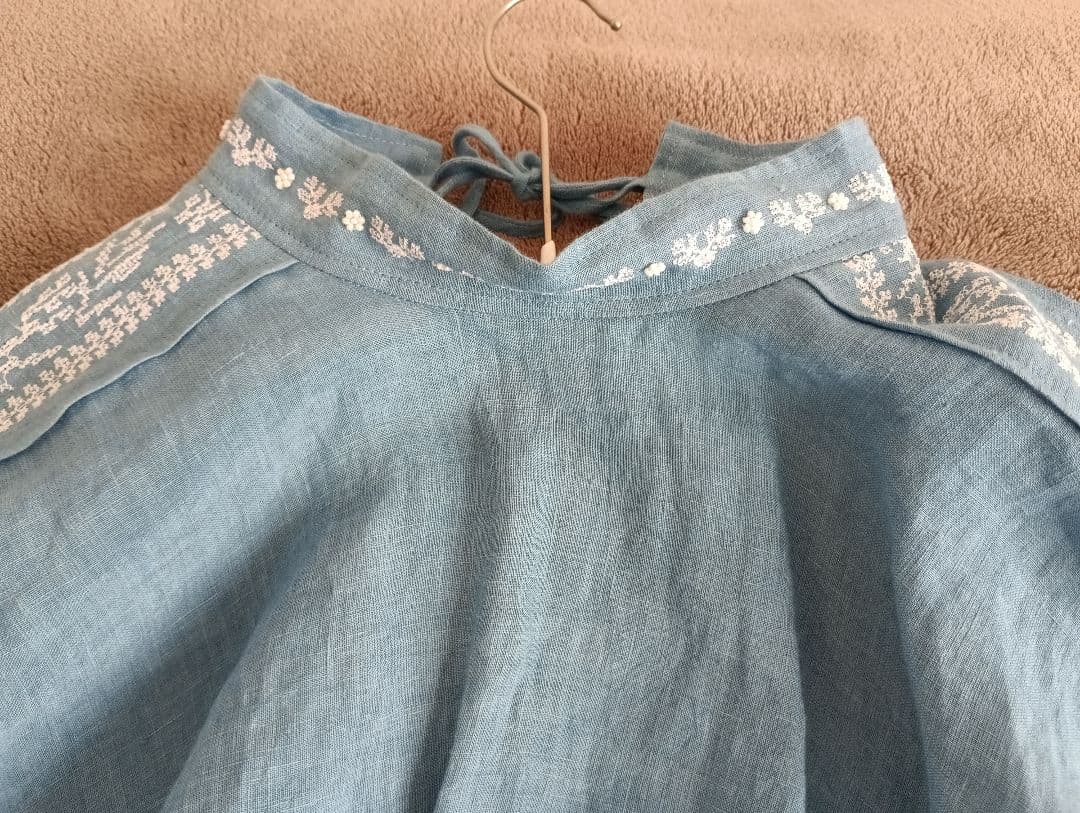 TOWAVASEリネン刺繍ブラウス未使用