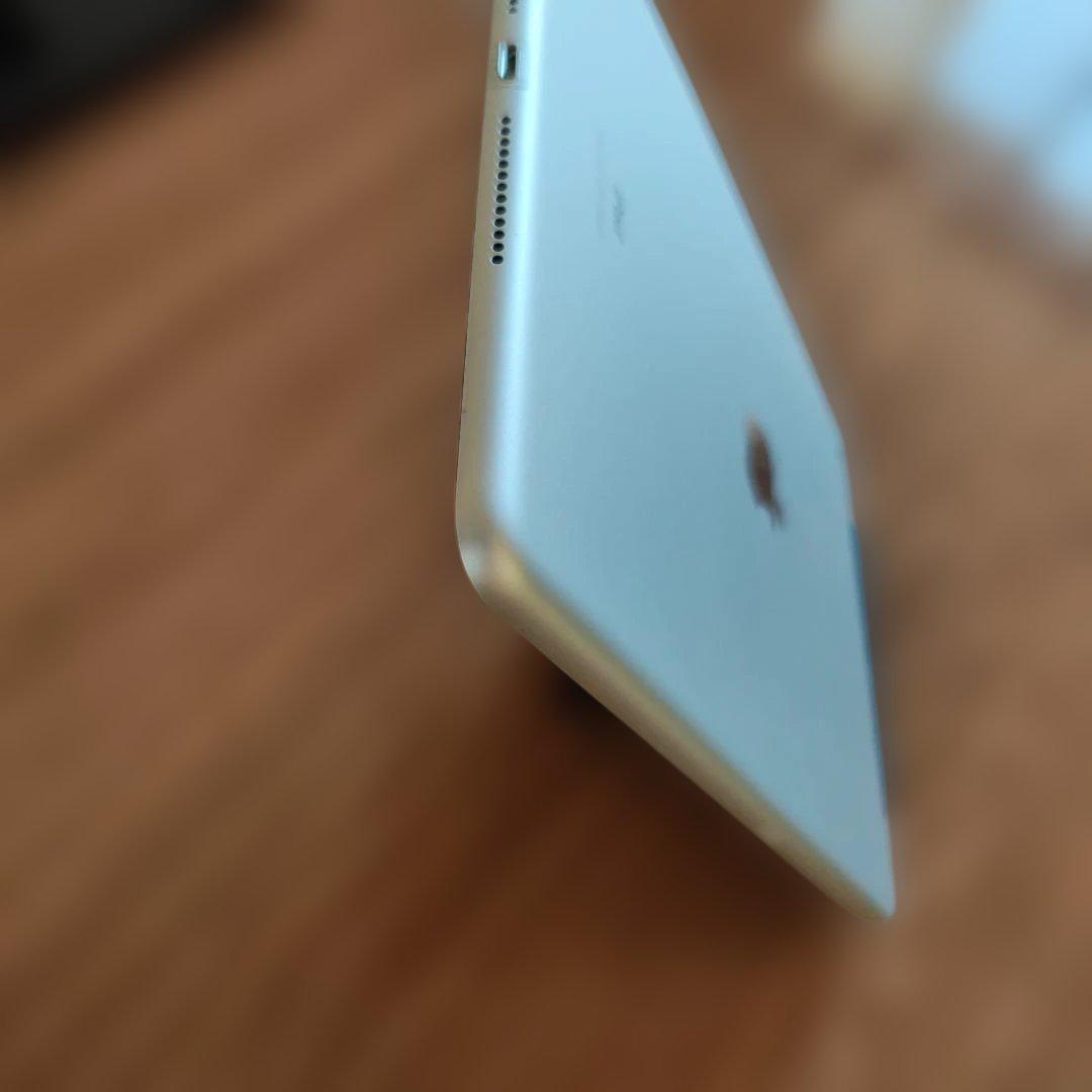 Apple ipad 第8世代 32GB wifiモデル バッテリー容量91%