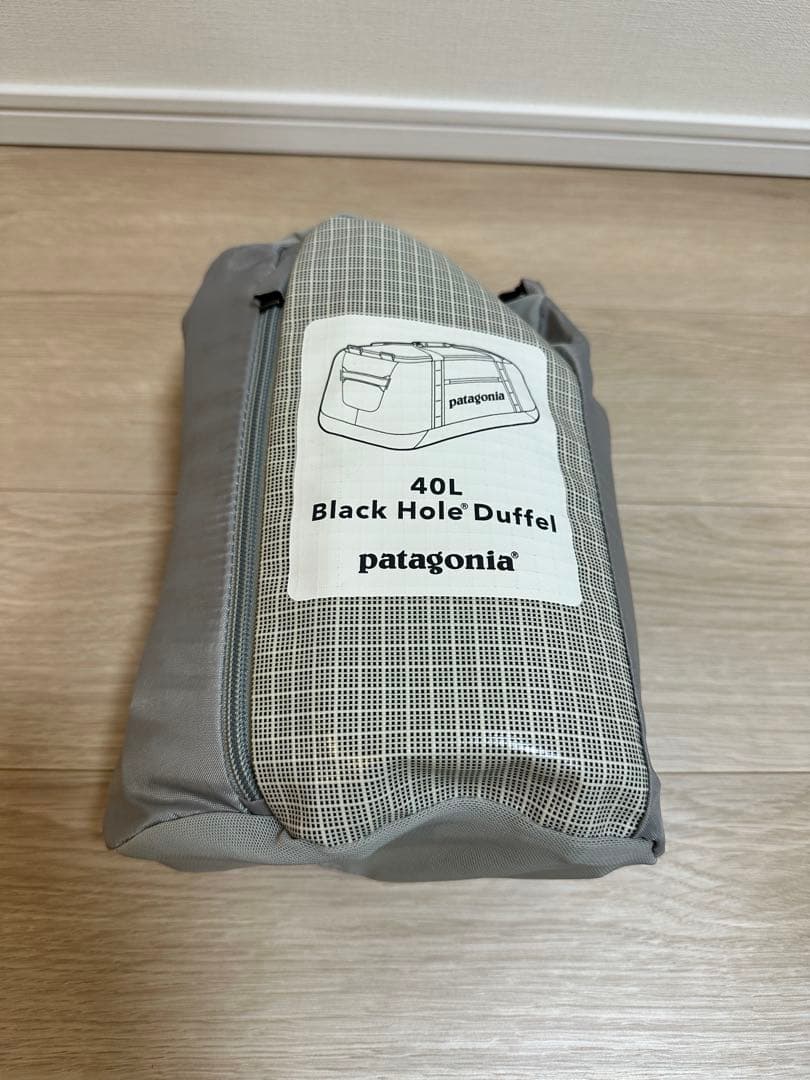 パタゴニア　ブラックホール 40L グレー