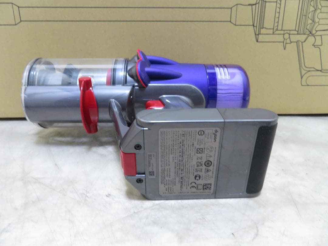 dyson 2024年購入 デジタルスリム SV18 FF H サイクロン掃除機
