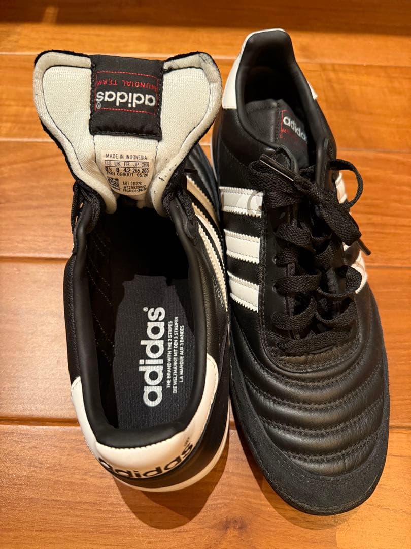 adidas サッカーシューズ 黒/白　コパムンディアル