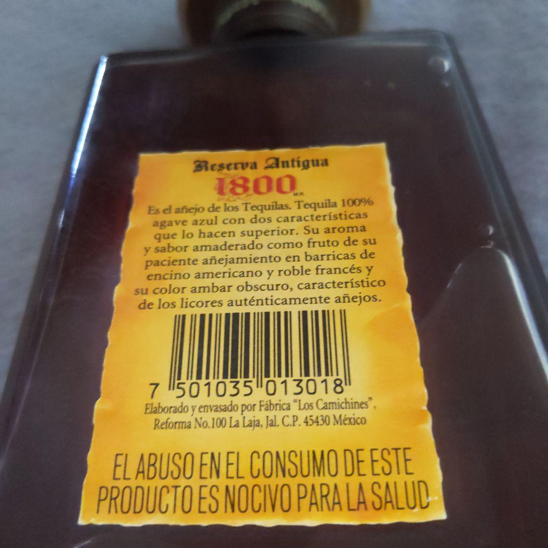 1800 Añejo テキーラ 700ml クエルボ アホネ