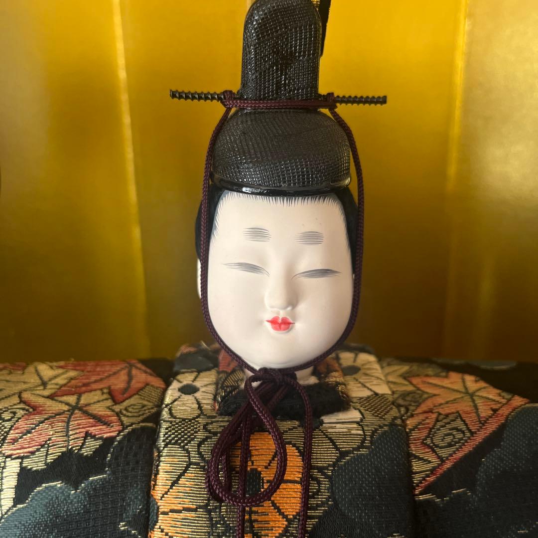 木目込人形 伝統的な衣装　ぼんぼり金屏風付き