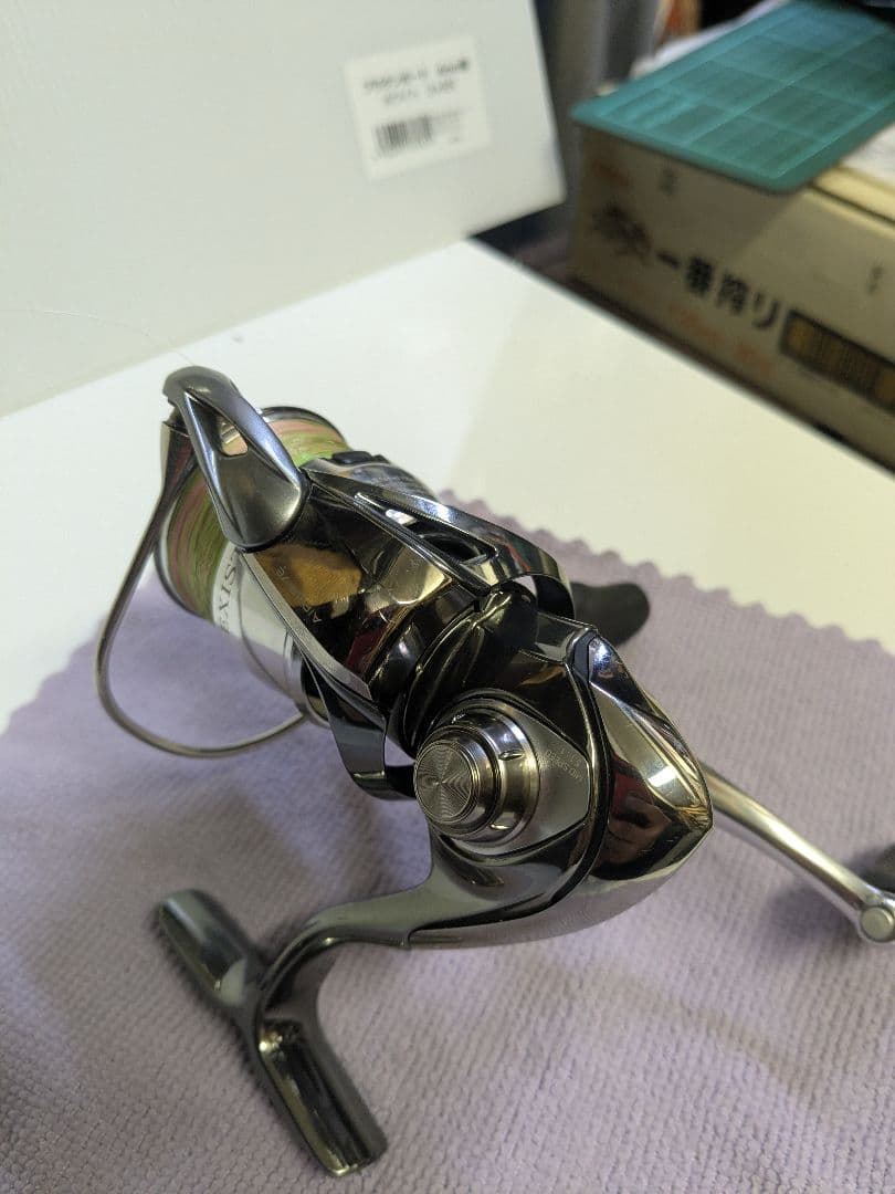 Daiwa EXIST LT2500S-DH スピニングリール ダイワ
