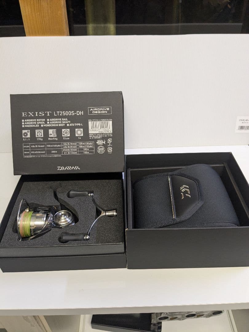 Daiwa EXIST LT2500S-DH スピニングリール ダイワ