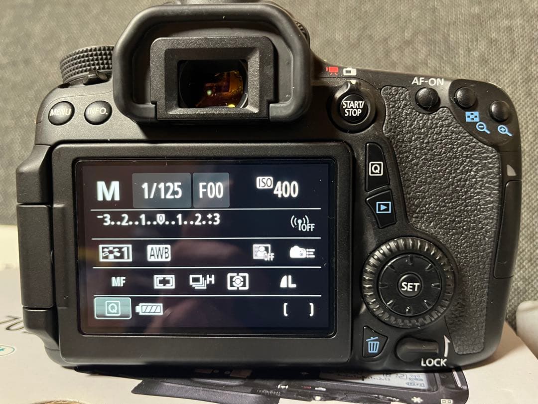 Canon EOS 70D デジタル一眼レフセット　メンテナンス可能な方向け